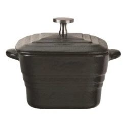 World Tableware CIS-26 Cast Iron 7.5 Ounce Mini Dutch Oven With Lid